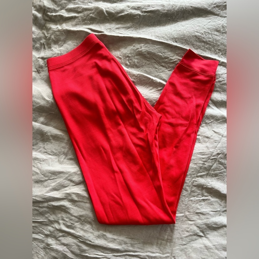 Helly Hansen Red Base Layer Set – Top & Pants | S/M - Picture 14 of 16